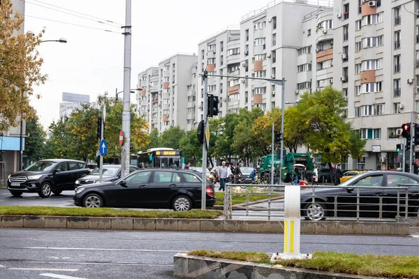 Автомобільний Рух Годину Пік Забруднення Автомобілів Дорожнє Затори Бухаресті Румунія — стокове фото