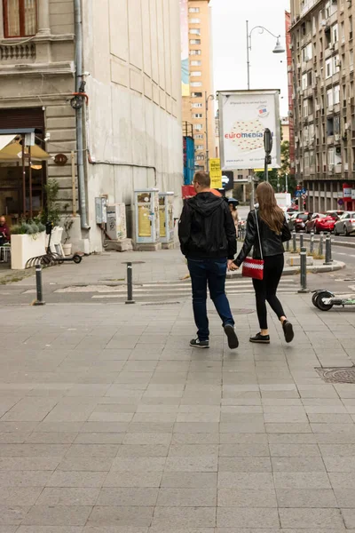 Personas Turistas Caminando Bucarest Old Town Rumania 2022 — Foto de Stock