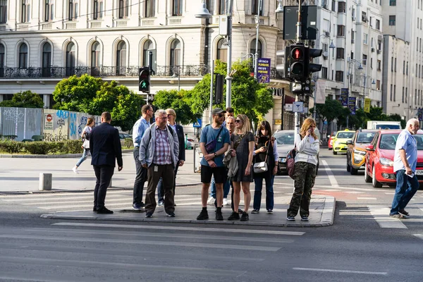Personnes Touristes Marchant Dans Vieille Ville Bucarest Roumanie 2022 — Photo