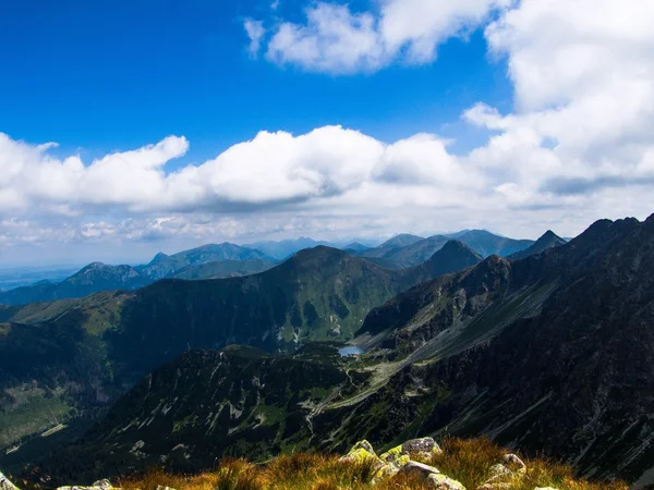 Senderismo en las montañas del oeste de Tatra, Eslovaquia — Foto de Stock