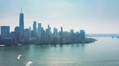 4K sinemasal New York havası güneşli yaz günü Amerika Birleşik Devletleri Manhattan