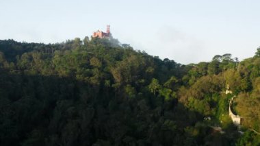 Tarihi mimarinin en güzel turistik yerlerinden birinin havadan görünüşü.