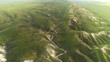 San Andreas sinemasının tektonik plakalı fayı ABD 'de deprem yaratıyor.