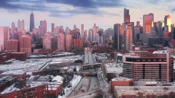 Amerika Birleşik Devletleri, Illinois 'de güzel bir kış şehri manzarası, 4K — Stok video