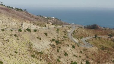 Los Angeles, Kaliforniya 'da hızlı arabalar yarışıyor ABD 4K hava sporları yarışı