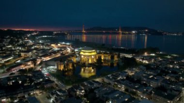 San Francisco Körfezi 4K manzaralı Güzel Sanatlar Hava Sarayı.