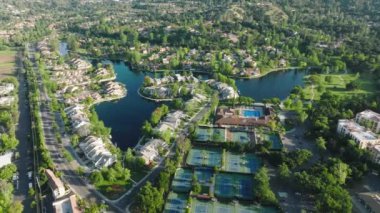 Beautiful waterfront single family homes and townhouses next to the lake
