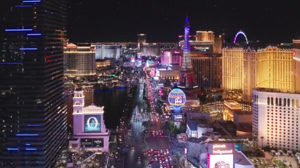 Aerial Panorama Busy Night Traffic Las Vegas Strip Casino Resorts — Stock Video