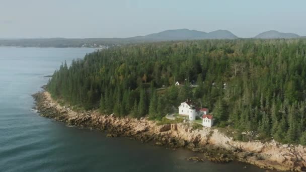 Aerial Bass Harbor Head Fyr Landmärke Bass Harbor Maine Natursköna — Stockvideo