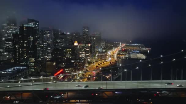 Nachtszene Stadtlandschaft Wirtschaftsstadt Geschäftsreisen Bunte Nacht Bewölkter Himmel Über Der — Stockvideo