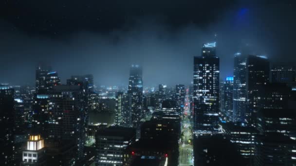 Atemberaubende Gotische Stadtansichten Der Futuristischen Skyline Bei Nacht Wolkenkratzer Der — Stockvideo