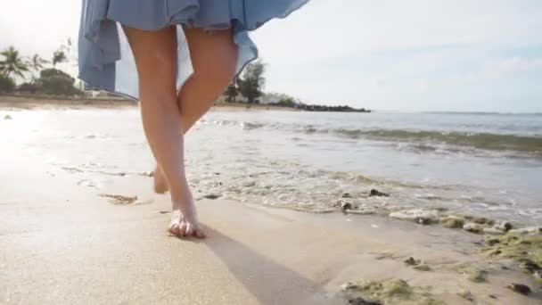 Person Walking Beach Sunset Summer Vacation Holidays Slow Motion Closeup — Stockvideo