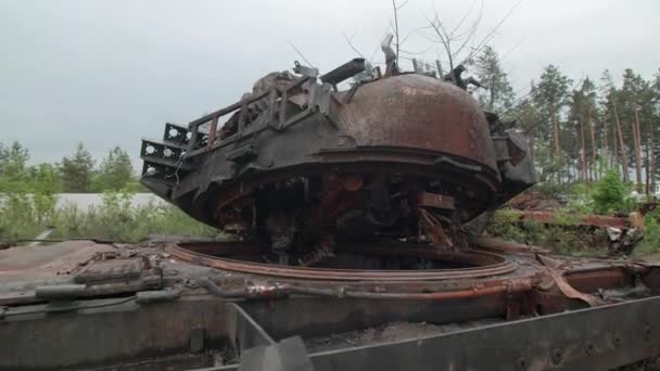 March 2022 Irpin Ukraine Burnt Destroyed Tank Invasion Ukrainian Territory — Stockvideo