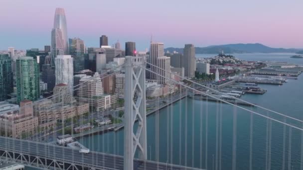 Cinematic Flying San Francisco Bay Bridge Discover Downtown Skyscrapers Pink — Stock Video