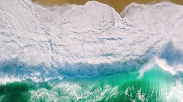 Aerial View Foamy Turquoise Waves Paradise Travel Destination Seen Motion — Vídeos de Stock