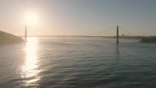 Drone Footage Historic Construction Stretching Seashores Urban Skyline Icon San — Video