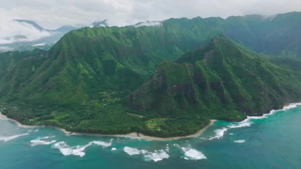 Cliffs Providing Rugged Grandeur Deep Narrow Valleys Ending Sea Drone — Stockvideo