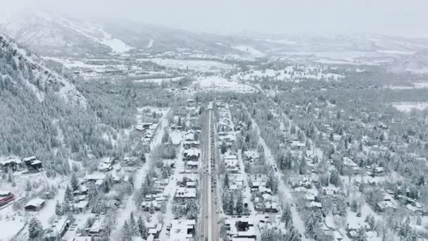 Overhead View Straight Streets Rooftops Covered Fresh Snow Small White — Wideo stockowe