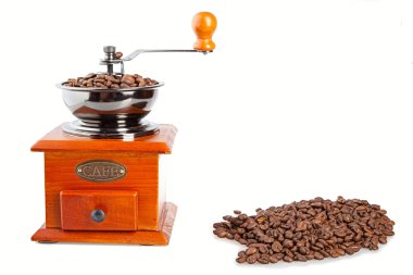 Coffee grinder with coffee grains