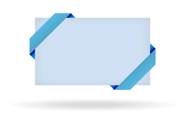 Tarjeta de regalo azul con cinta punteada y sombra sobre fondo blanco — Vector de stock