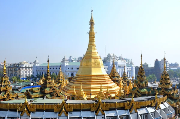 Sule pagoda στη Γιανγκόν, Μιανμάρ — Φωτογραφία Αρχείου