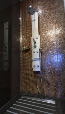 karo duvara püskürtme ile serpin krom kaplama duş