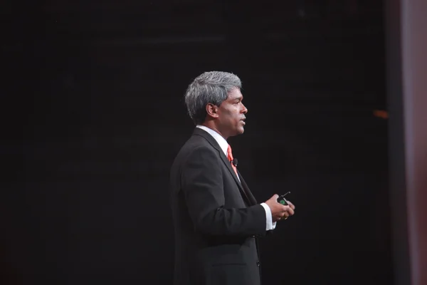 Oracle Executive Vice President Thomas Kurian makes speech at OpenWorld conference in Moscone center — Stock Photo, Image