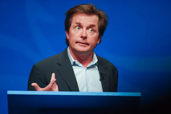 Schauspieler michael j. fox hält eine Rede auf der Konferenz ibm lotusphere 2012 — Stockfoto