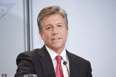 Bill mcdermott CeBIT Event'de ortak basın üzerinde