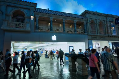 Las vegas, nevada - 12 Nisan 2011: apple store u'için giriş