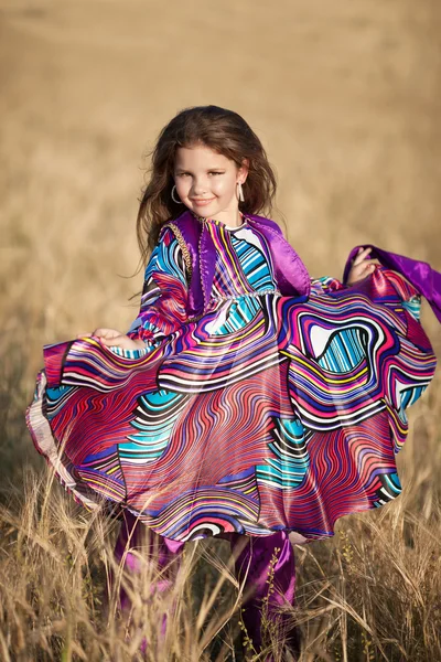 Llittle girl dancing — Stock Photo, Image