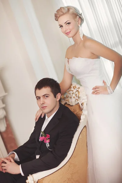 Gelin ve damat lüks iç — Stok fotoğraf