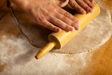 pasta hamuru kek yapma. serisi. hamur yoğurma fırıncı.