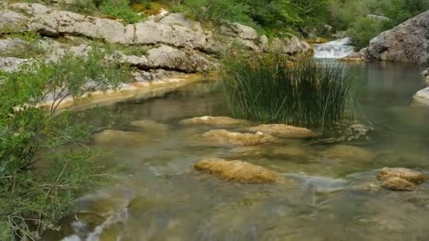 Водопад, река, горы, природа. Крым — стоковое видео