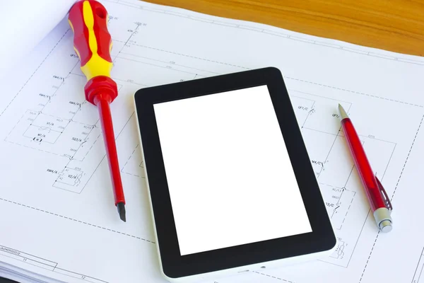 Tablet over engineering diagram — Stock Photo, Image