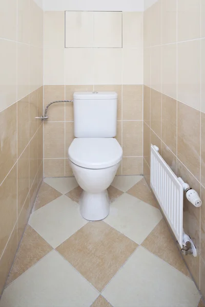 Nieuw toilet — Stockfoto