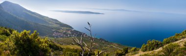 Hvar adası
