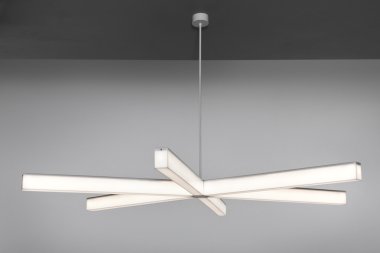 Altı omuz tavan avize