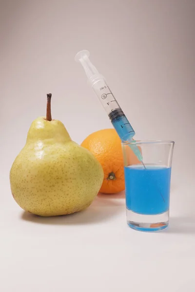 Toxin Injection Pear Orange Laboratory Tests — Stok fotoğraf
