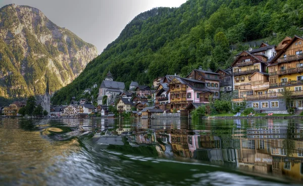 Mountain lake, Hallstatt, Áustria — Fotografia de Stock