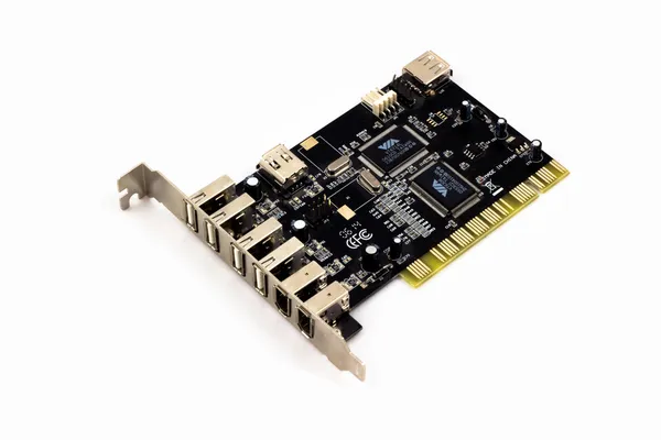 USB konektörü PCI kartında beyaz