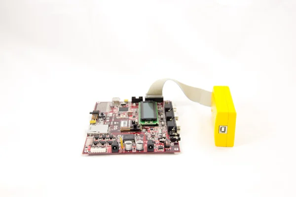 devre kartı test cihaza bağlı