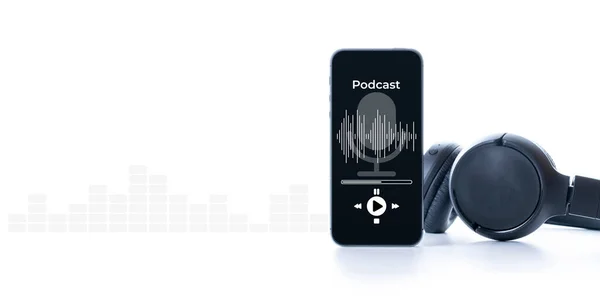 Fundo Podcast Tela Smartphone Móvel Com Aplicativo Podcast Fones Ouvido — Fotografia de Stock