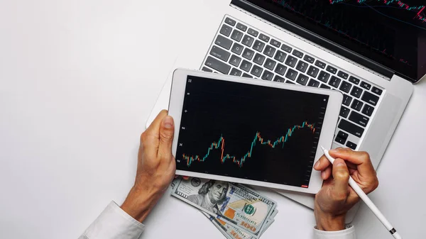 Aandelen Aandelenmarkt Financieringsaanvraag Voor Verkoop Koop Analyse Winstdividendstatistieken Investering Business — Stockfoto