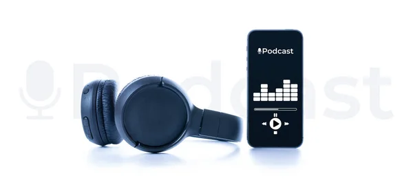 Equipo Audio Podcast Micrófono Audio Auriculares Sonido Aplicación Podcast Pantalla —  Fotos de Stock