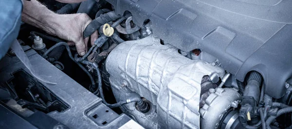 Bilservice Auto Reparation Bilar Verkstad Mekanisk Motorfordonsdiagnostik Tekniskt Underhåll — Stockfoto