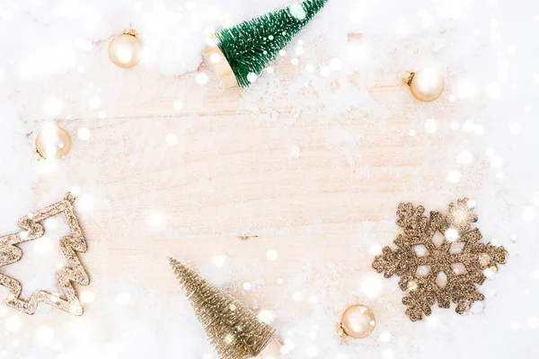 Tafelholz Weihnachten Weihnachtsplatte Mit Alter Rustikaler Wand Weißem Gefrorenem Schnee — Stockfoto
