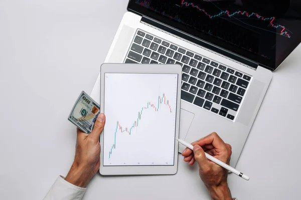Prisutveckling Investeringsteknik App Digital Skärm Finansieringsansökan För Statistik Över Försäljning — Stockfoto