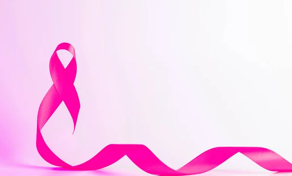 Roze Lint Achtergrond Gezondheidszorg Symbool Roze Lint Witte Achtergrond Borstkanker — Stockfoto
