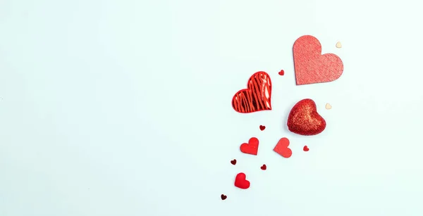 Valentýn Láska Krásná Červené Srdce Romantický Dárek Lásku Bílé Pozadí — Stock fotografie
